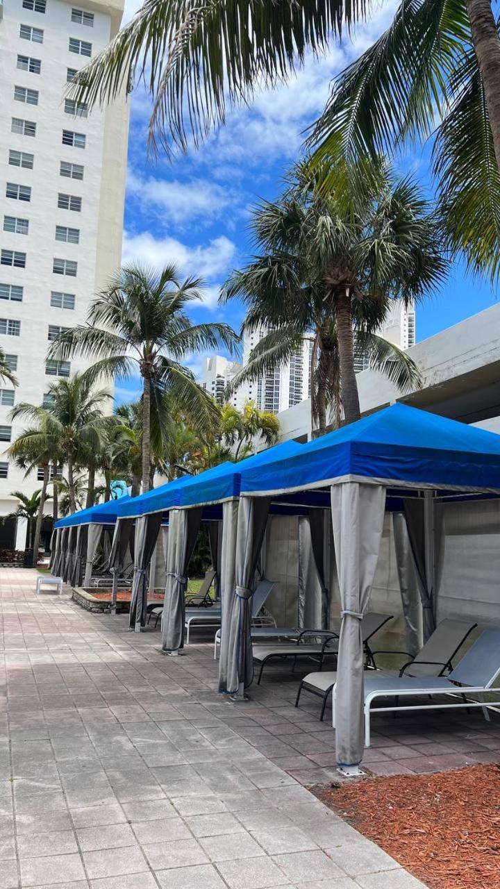 Sunny Isles Beach Spacious Apartment Dış mekan fotoğraf