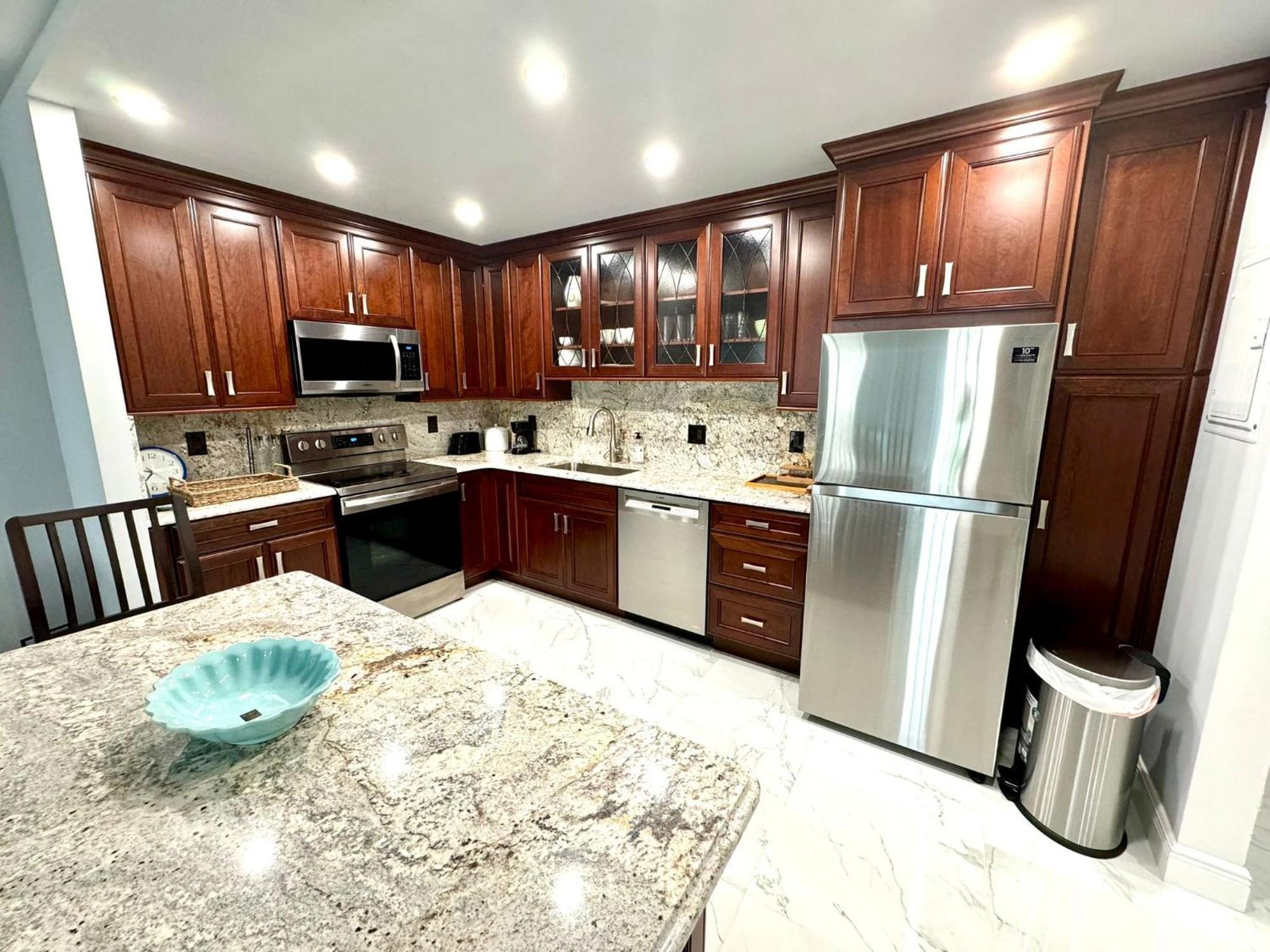 Sunny Isles Beach Spacious Apartment Dış mekan fotoğraf