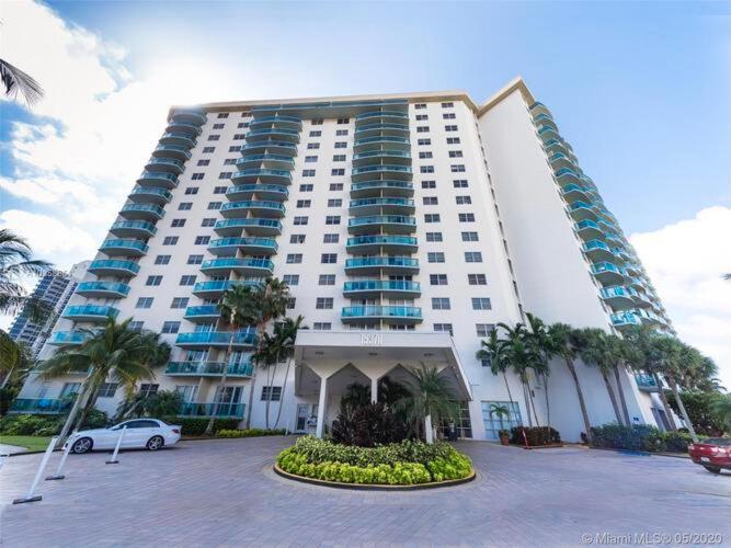 Sunny Isles Beach Spacious Apartment Dış mekan fotoğraf